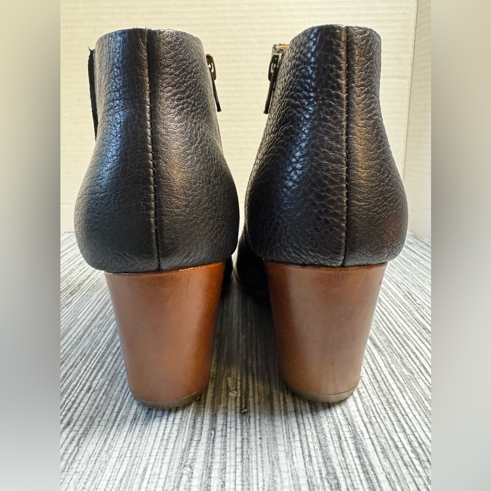 Kork-Ease Black Natalya Ankle Boots, size 7 - Picture 9 of 10